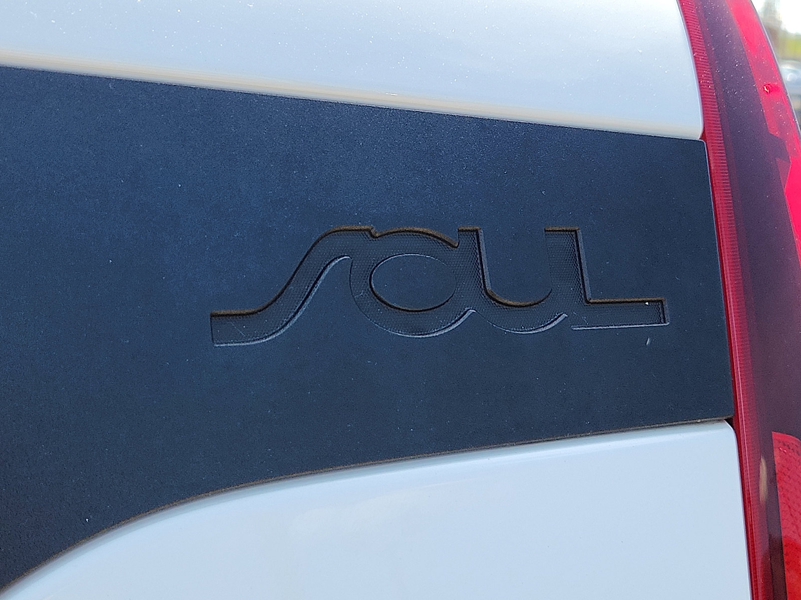 Used 2020 Kia Soul S FWD image 31