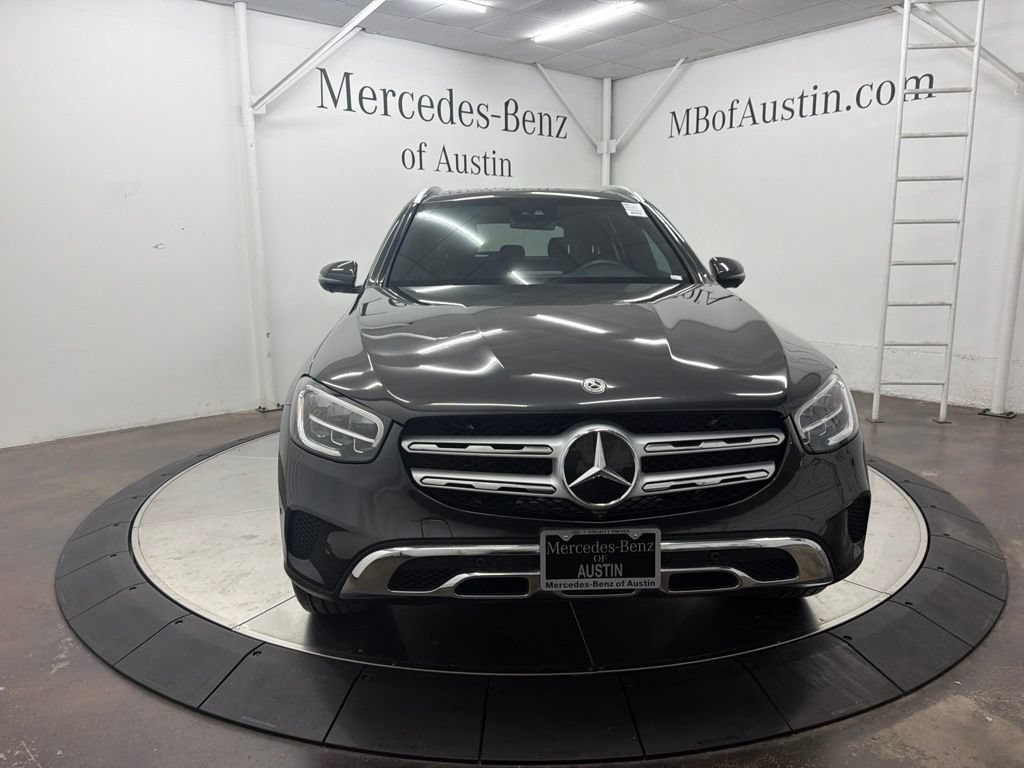 Used 2022 Mercedes-Benz GLC 300 image 2