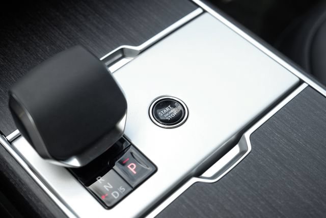 New 2026 Land Rover Range Rover SE AWD/4WD image 29