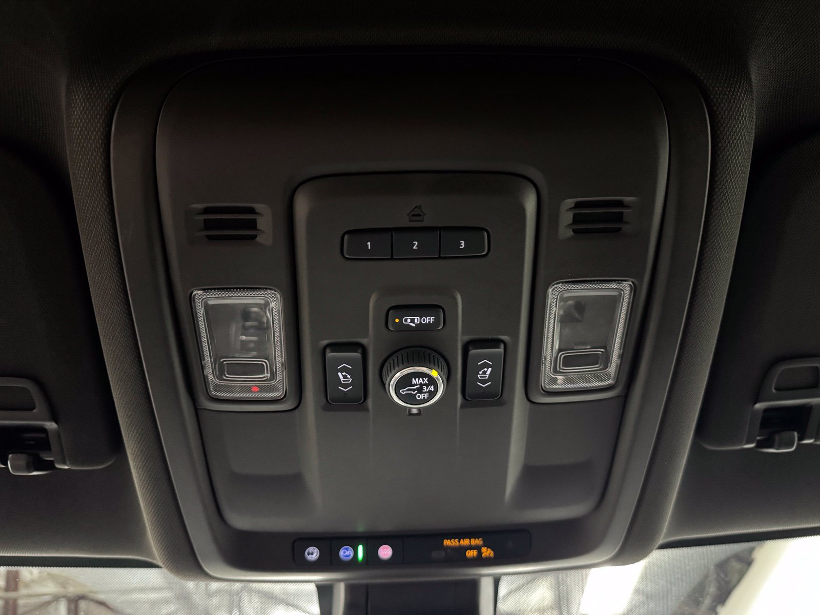 Used 2022 GMC Yukon XL SLT w/ SLT Luxury Package AWD/4WD image 27