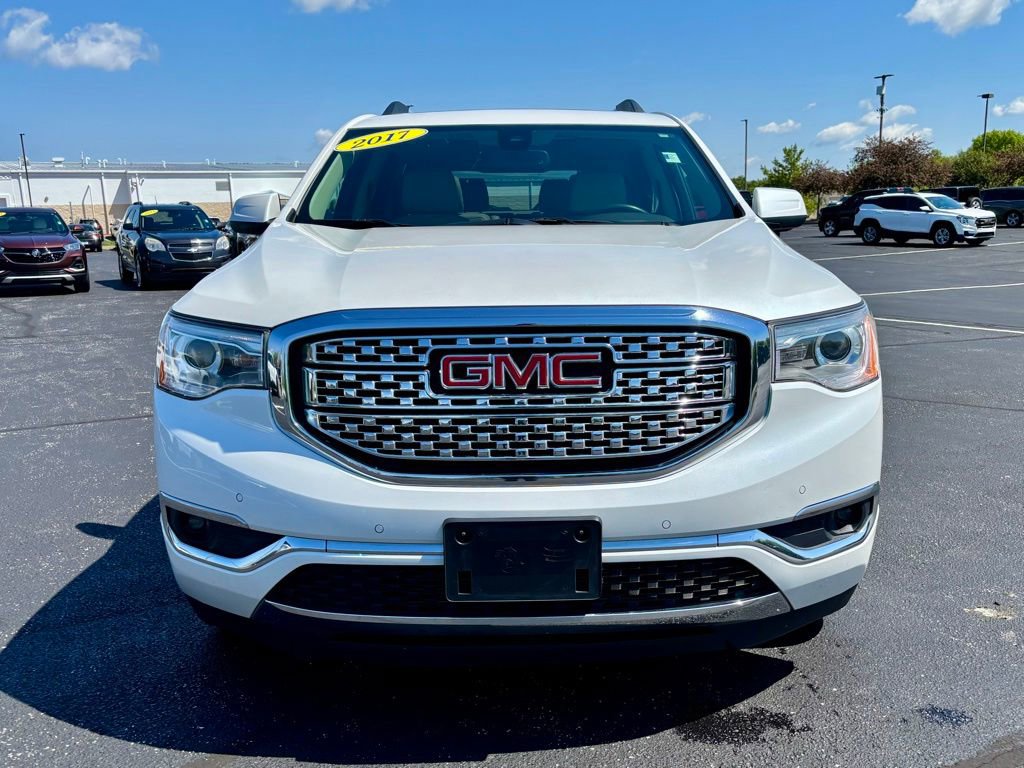 Used 2017 GMC Acadia Denali AWD/4WD image 10