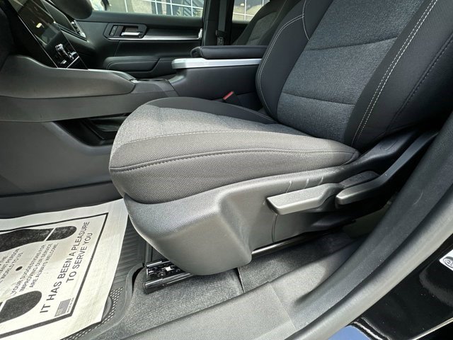 Certified 2026 GMC Terrain Elevation w/ LPO, Floor Liner Package image 19