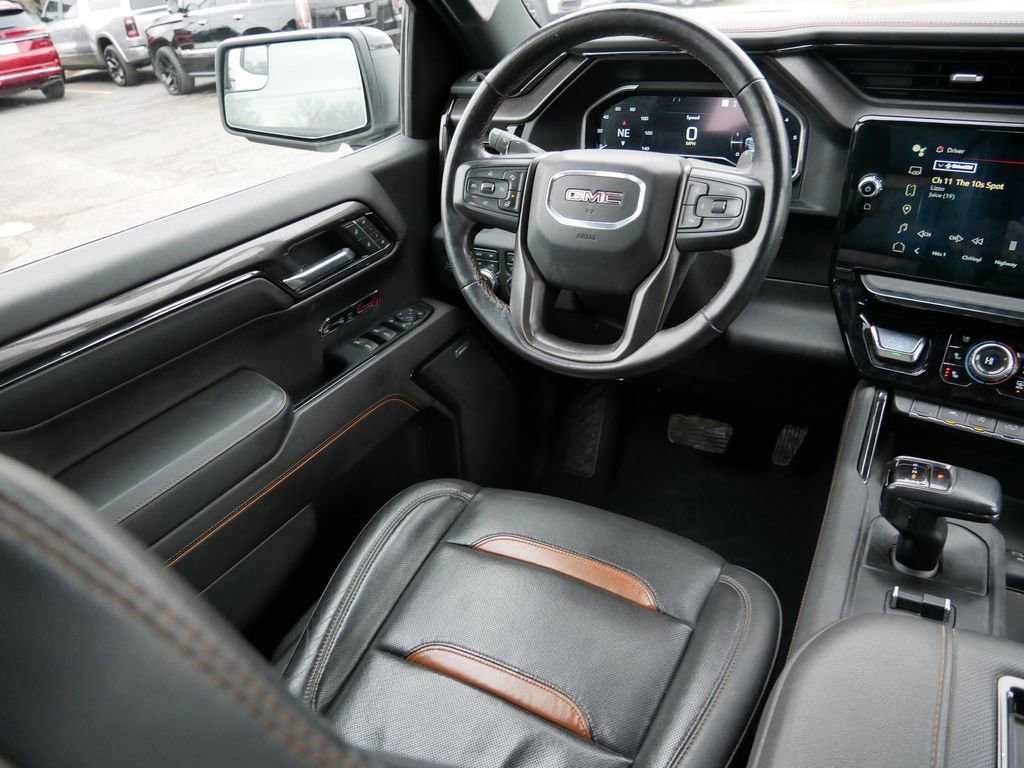 Used 2022 GMC Sierra 1500 AT4 image 13