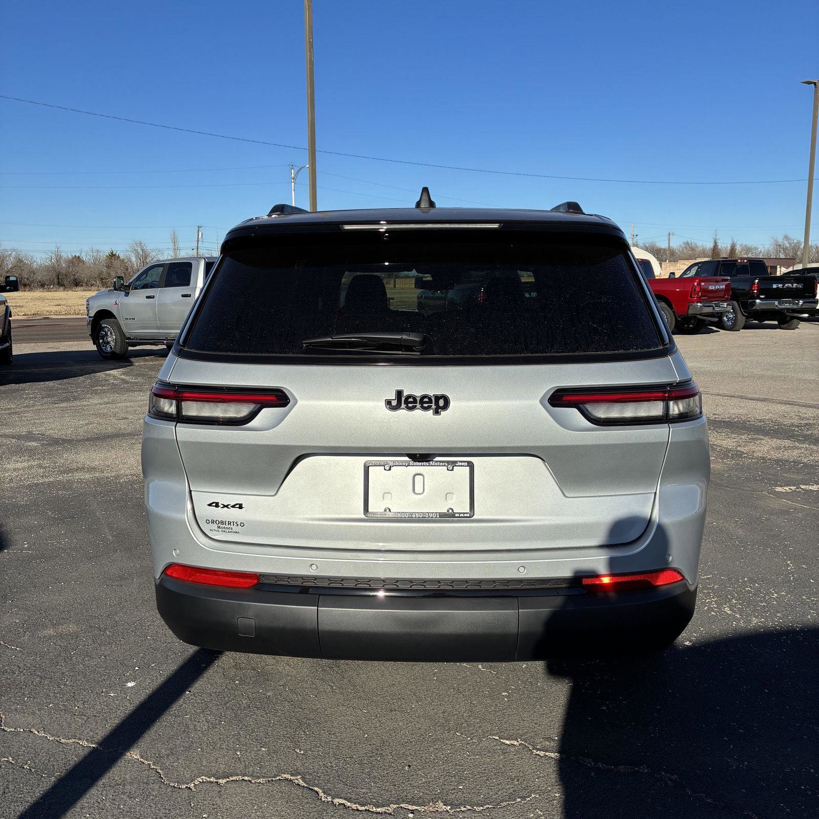 New 2025 Jeep Grand Cherokee L Limited image 15
