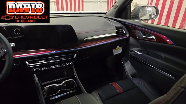 New 2026 Chevrolet Traverse RS w/ LPO, Floor Liner Package AWD/4WD image 21