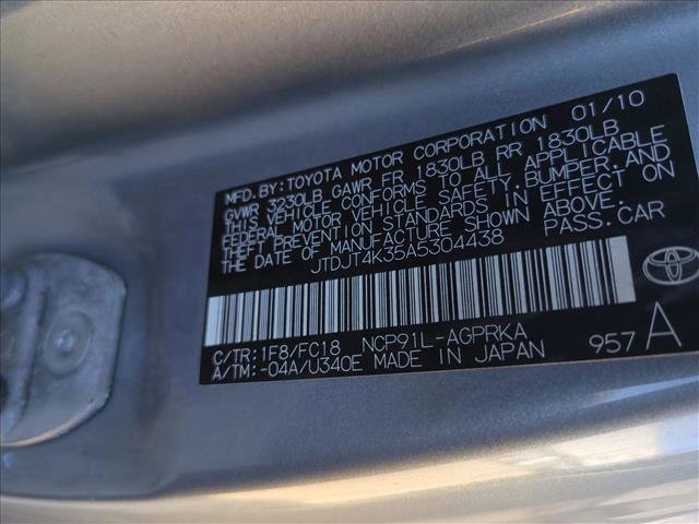 Used 2010 Toyota Yaris 2-Door Hatchback FWD image 21