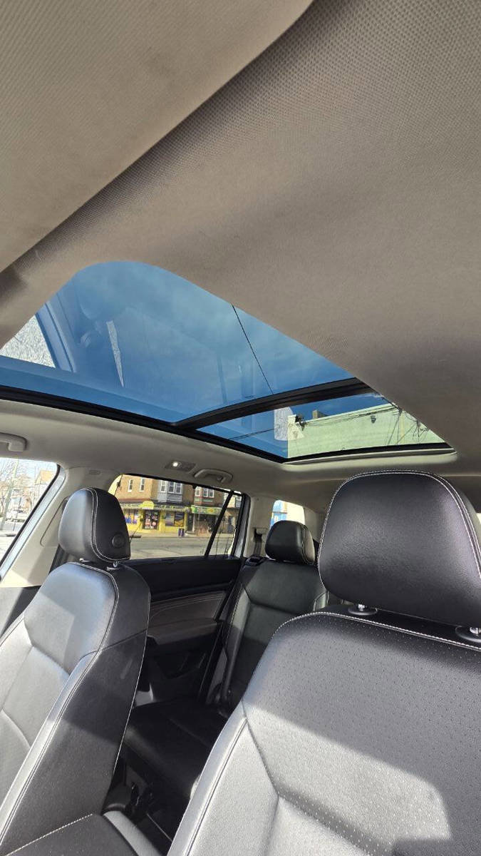 Used 2021 Volkswagen Atlas SE image 8