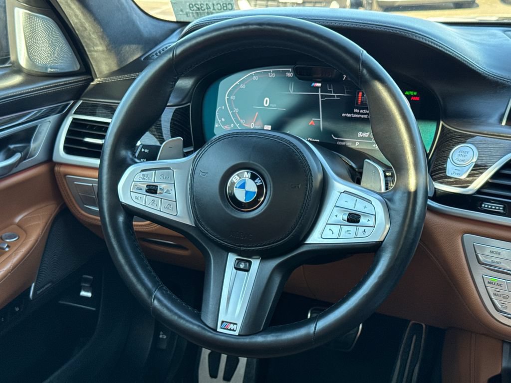 Used 2021 BMW 750i xDrive w/ Autobahn Package AWD/4WD image 23