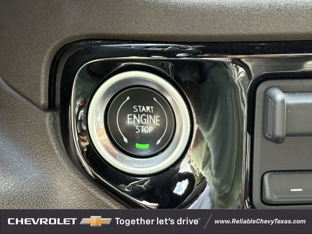 Used 2022 Chevrolet Silverado 1500 LTZ w/ Z71 Off-Road Package AWD/4WD image 23