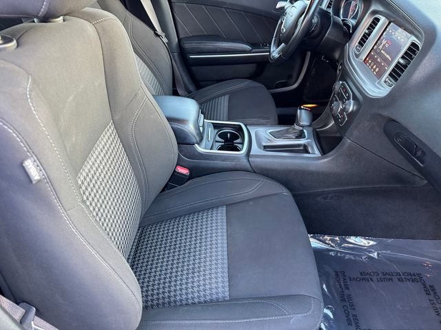 Used 2023 Dodge Charger SXT RWD image 6