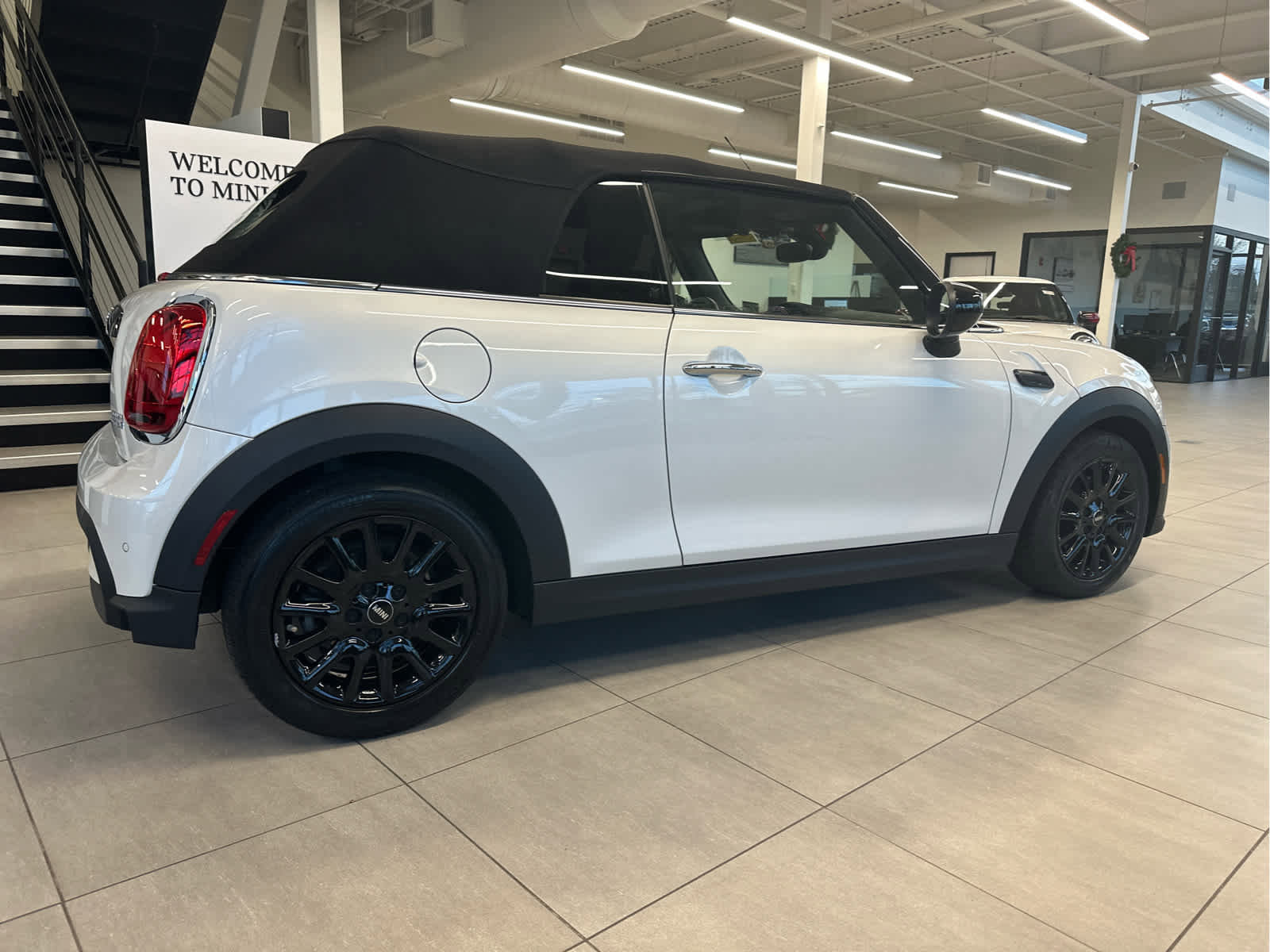 Used 2024 MINI Cooper Convertible image 5