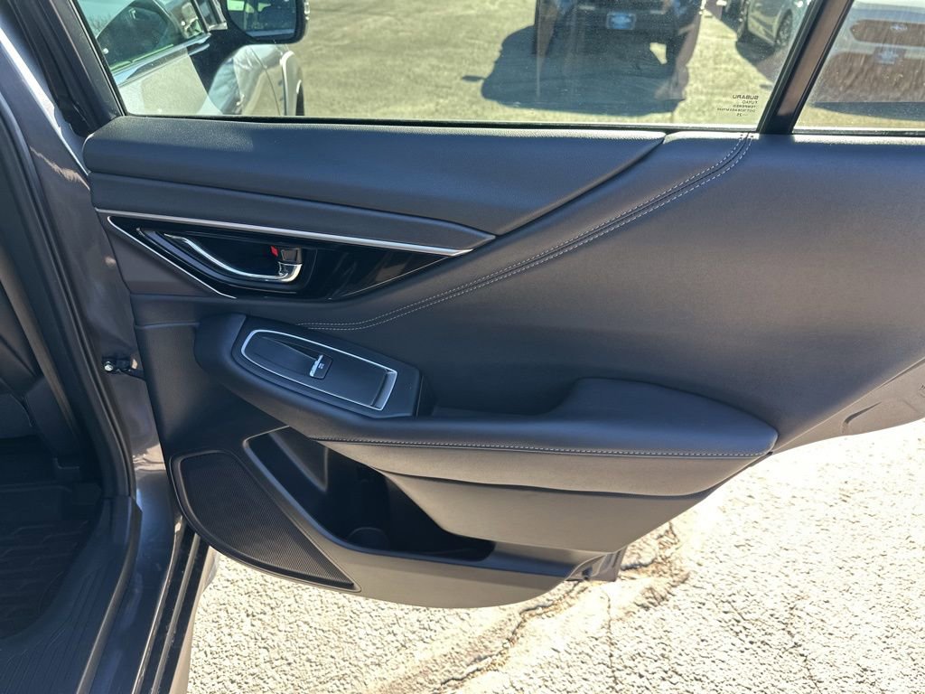 Certified 2025 Subaru Outback Limited w/ Popular Package #2 image 17