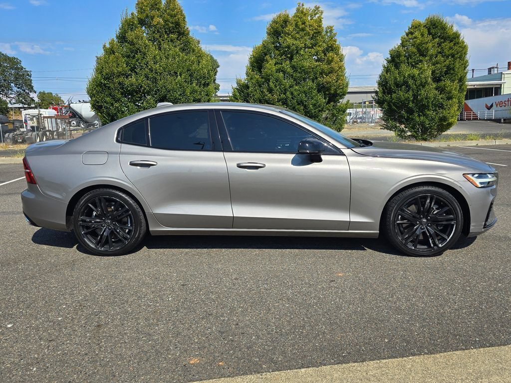 Used 2021 Volvo S60 T8 R-Design w/ Climate Package AWD/4WD image 6