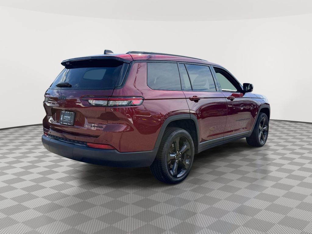 Certified 2025 Jeep Grand Cherokee L Limited w/ Black Appearance Package AWD/4WD image 11