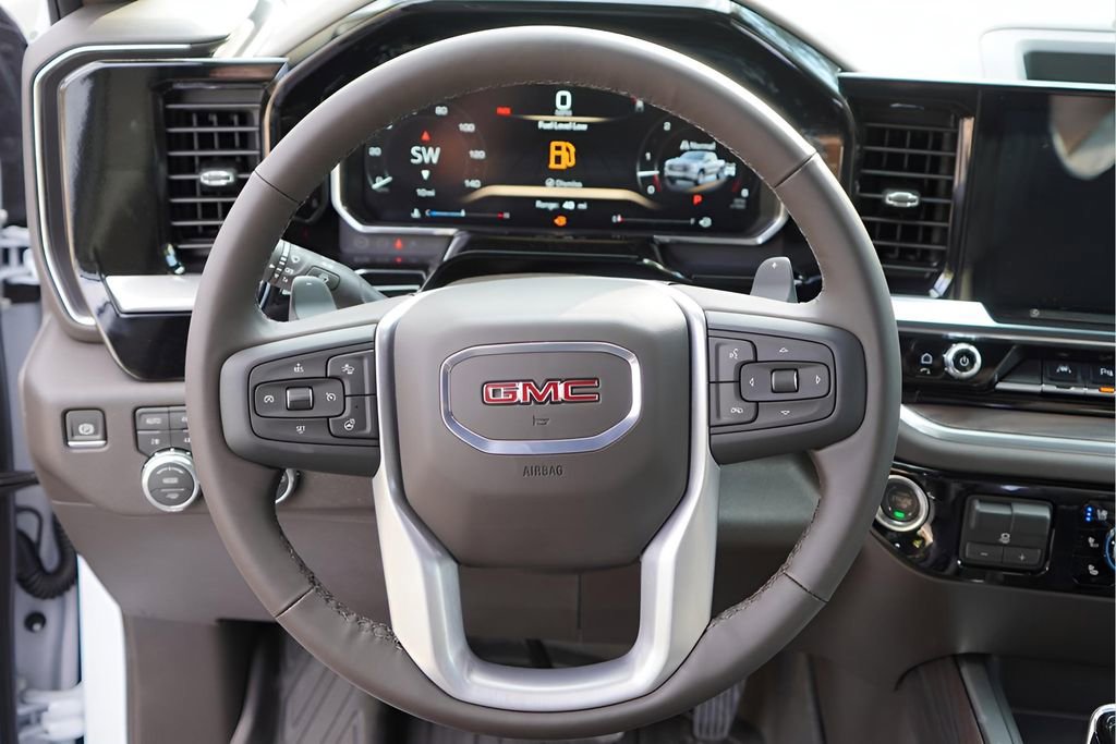 New 2026 GMC Sierra 1500 SLT image 11