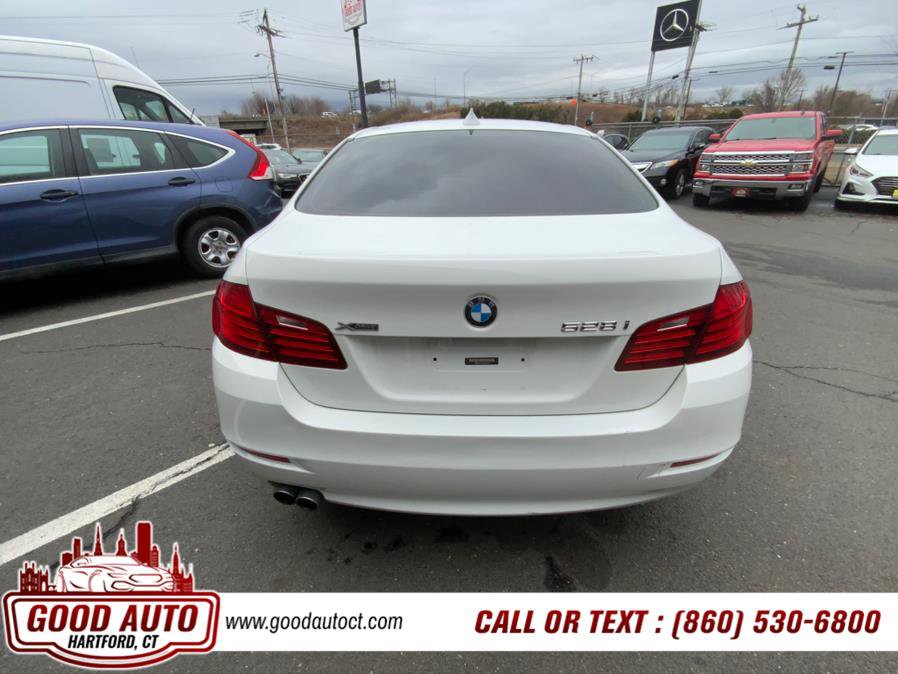 Used 2014 BMW 528i xDrive Sedan image 15