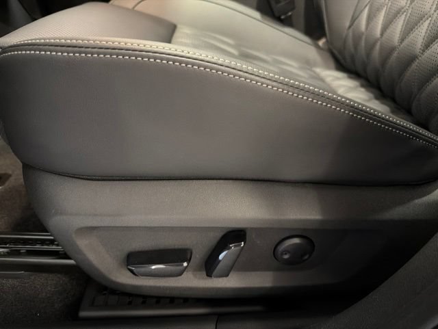 New 2026 Nissan Rogue Platinum AWD/4WD image 7