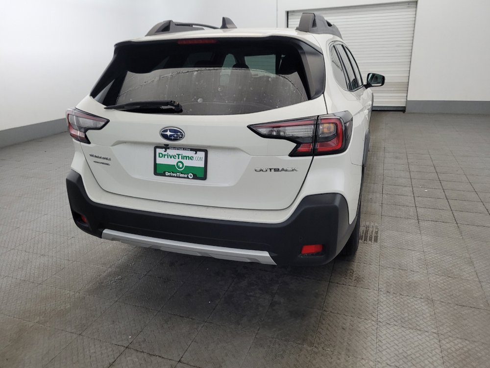 Used 2024 Subaru Outback Limited AWD/4WD image 7