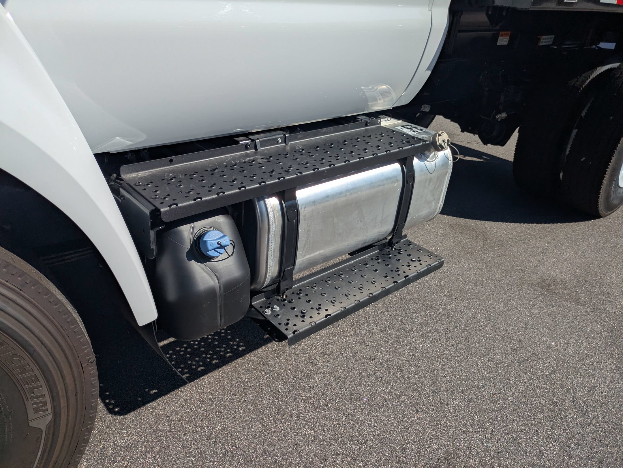 New 2027 Ford F750 2WD Regular Cab Super Duty image 12