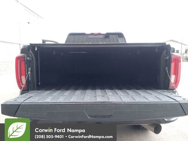 Used 2023 GMC Sierra 3500 Denali w/ Denali Ultimate Package image 28