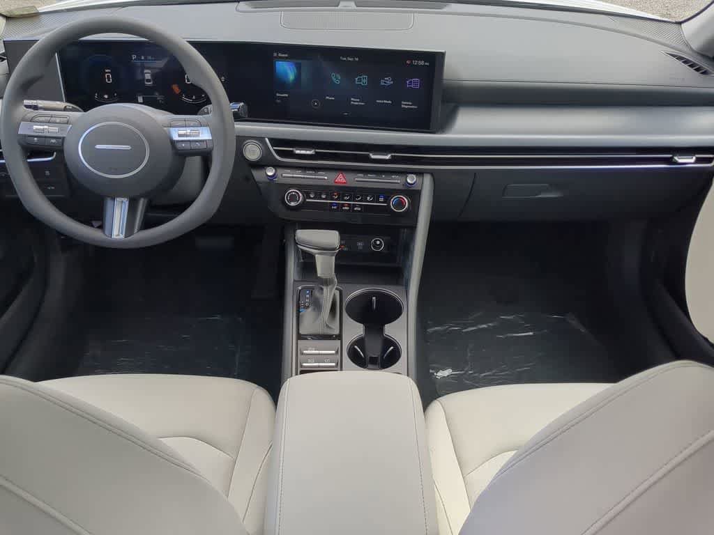 New 2026 Hyundai Sonata SE FWD image 16