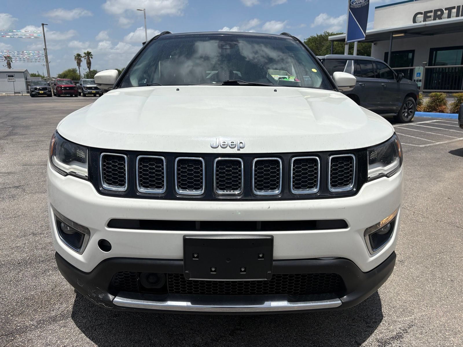 Used 2017 Jeep Compass Limited AWD/4WD image 6