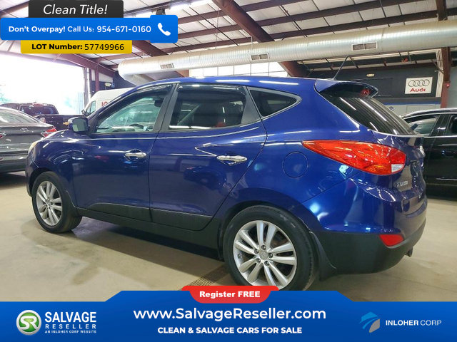 Used 2012 Hyundai Tucson Limited w/ Premium Pkg AWD/4WD image 3