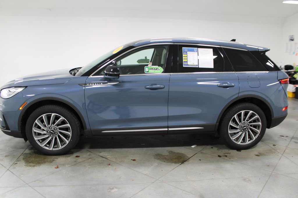 Used 2023 Lincoln Corsair Reserve w/ Equipment Group 201A image 6