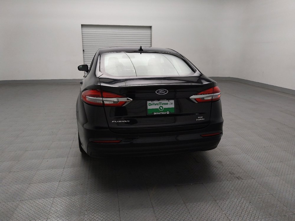 Used 2020 Ford Fusion SE image 6