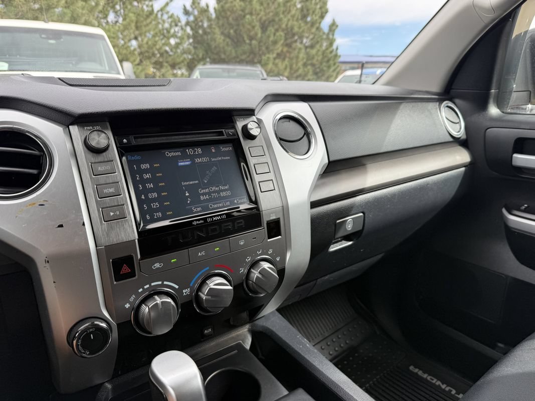 Used 2019 Toyota Tundra SR5 AWD/4WD image 33