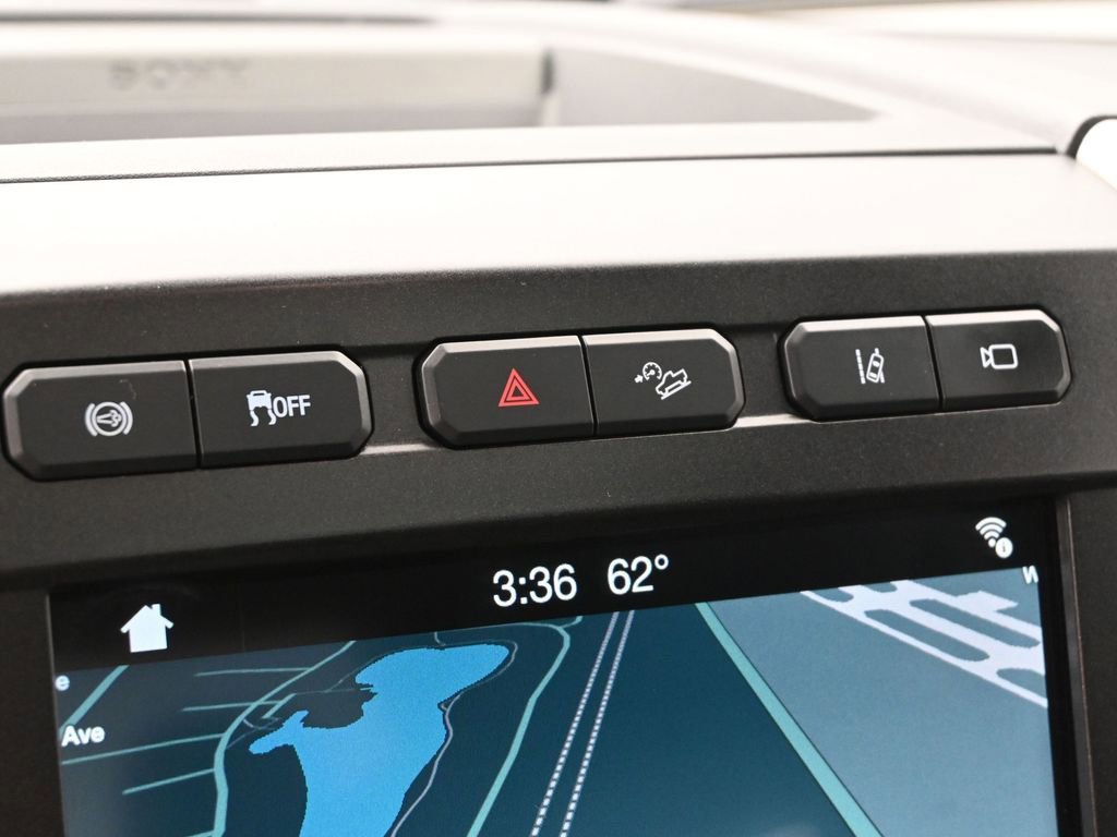 Certified 2018 Ford F350 Platinum w/ Platinum Ultimate Package image 18