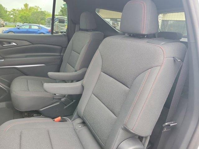 Used 2024 Chevrolet Traverse Z71 w/ Enhanced Driving Package image 12