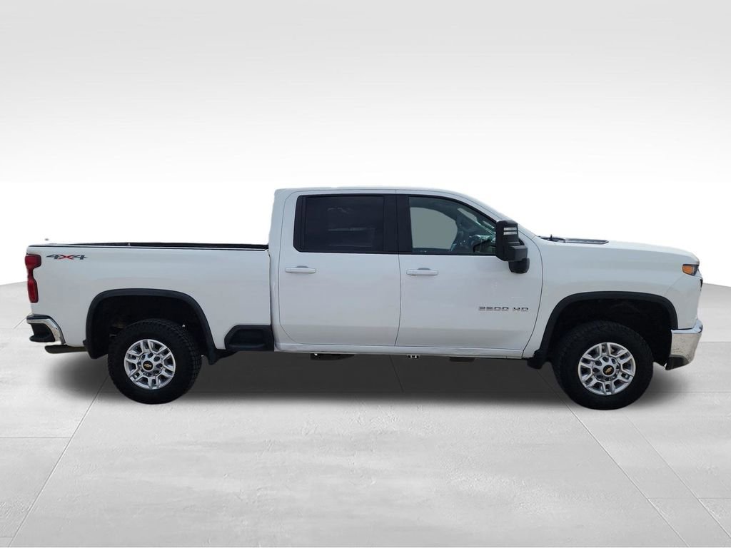 Used 2022 Chevrolet Silverado 2500 LT w/ Convenience Package AWD/4WD image 10