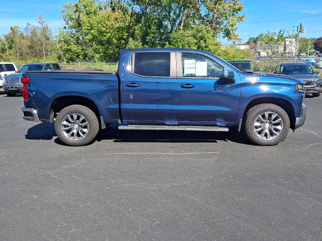 Used 2022 Chevrolet Silverado 1500 LT AWD/4WD image 15