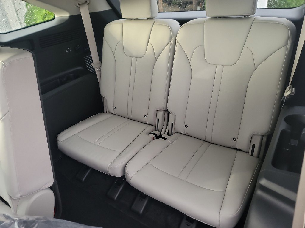 New 2026 Kia Sorento EX image 21