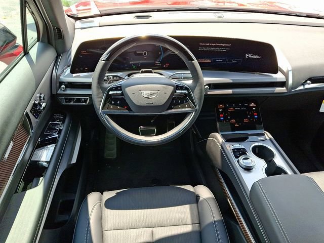 New 2026 Cadillac Vistiq Premium Luxury w/ LPO, Floor Liner Package AWD/4WD image 7