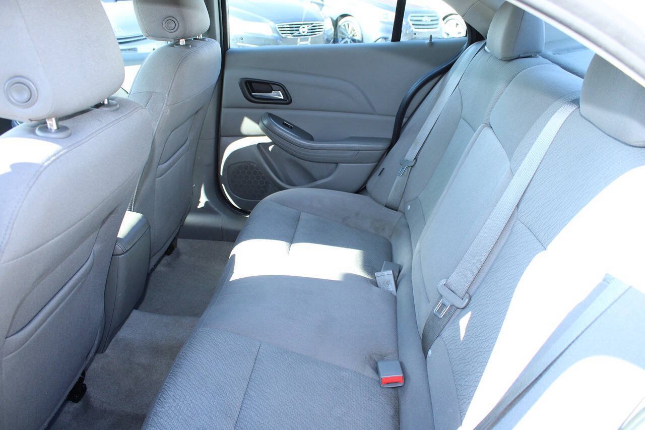 Used 2014 Chevrolet Malibu LS w/ Protection Package FWD image 18
