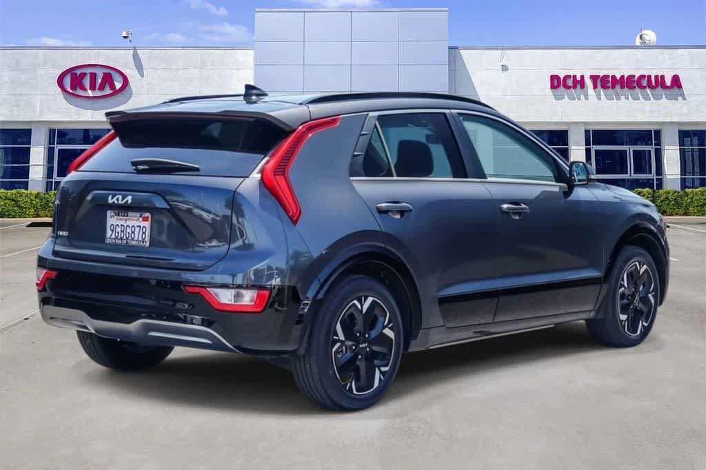 Certified 2023 Kia Niro Wind FWD image 4
