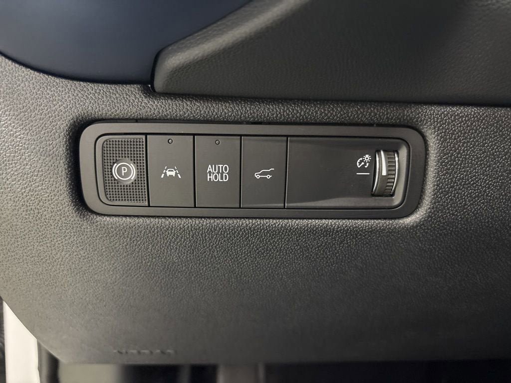 New 2026 Chevrolet Equinox EV LT w/ Convenience Package II image 27