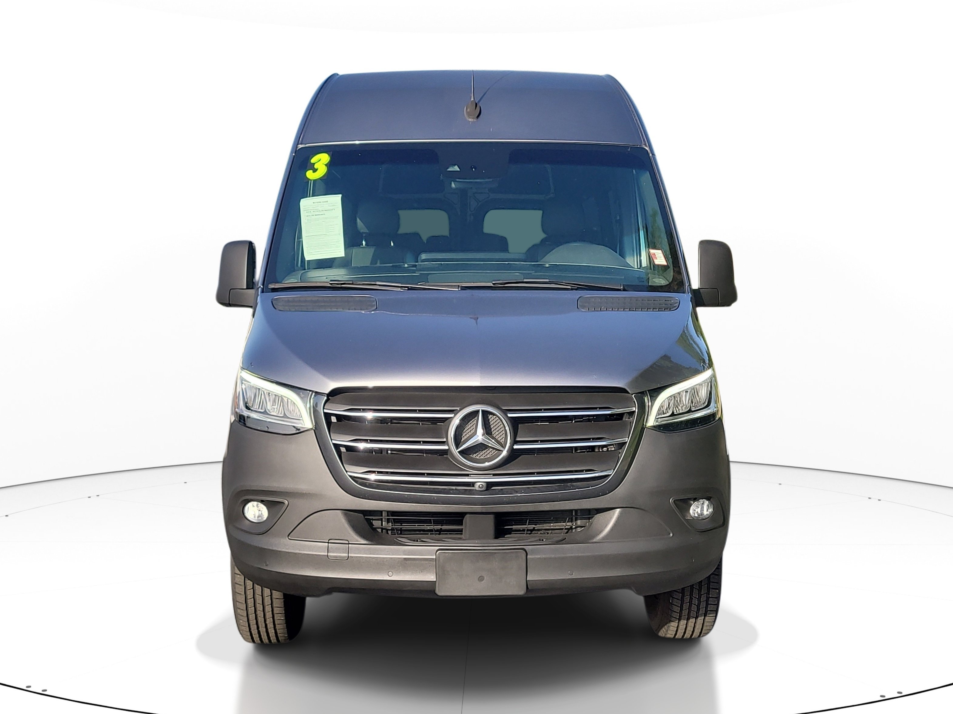 Used 2023 Mercedes-Benz Sprinter 2500 image 2