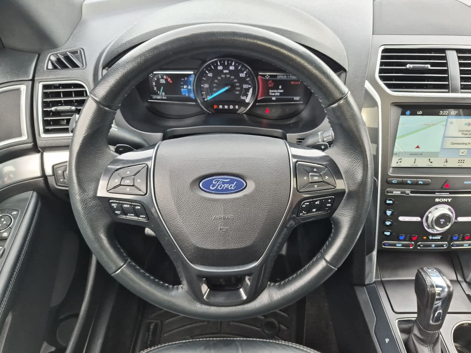 Used 2017 Ford Explorer Limited w/ Equipment Group 301A AWD/4WD image 24
