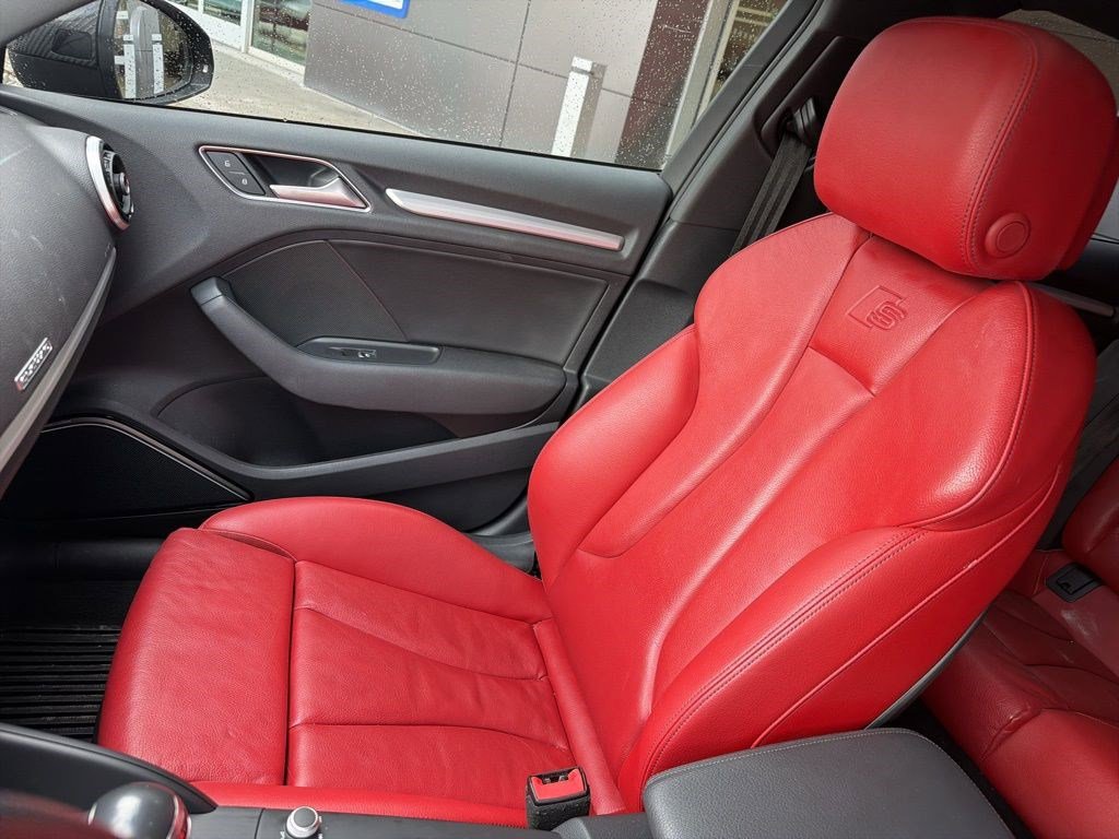 Used 2017 Audi S3 Premium Plus image 18