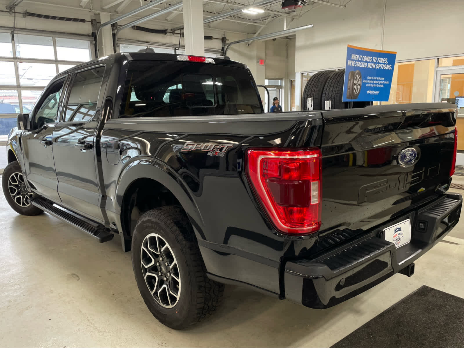 Used 2023 Ford F150 XLT w/ Equipment Group 302A High image 6