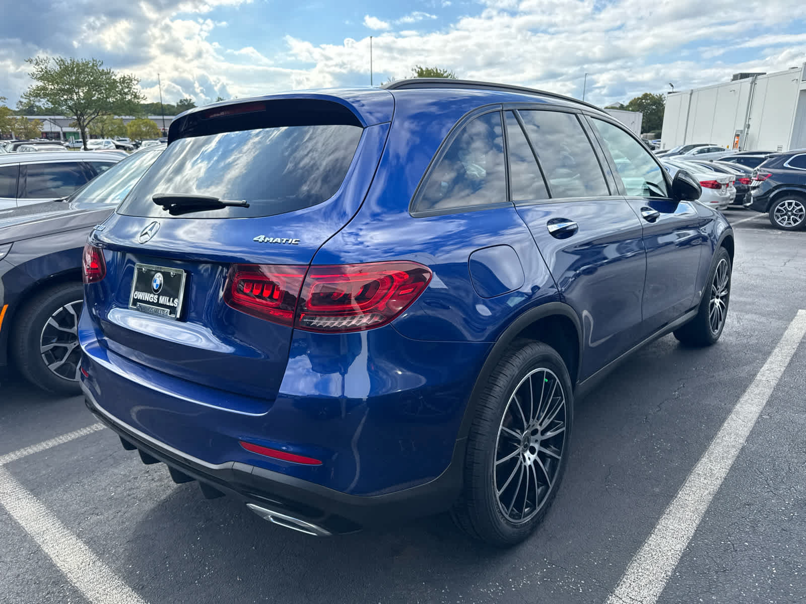 Used 2020 Mercedes-Benz GLC 300 4MATIC image 11