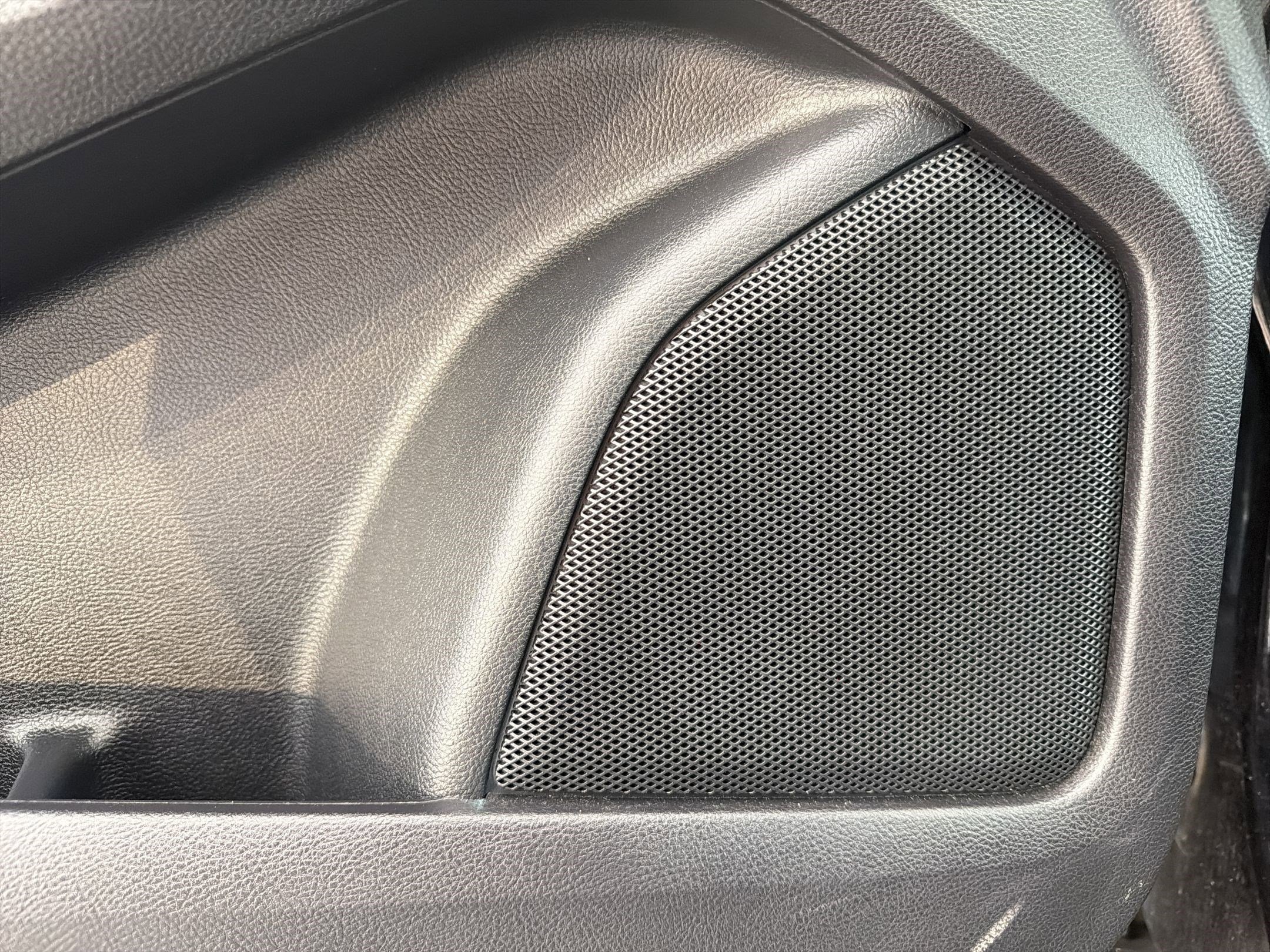 Used 2021 Ford Edge SEL w/ Convenience Package image 22