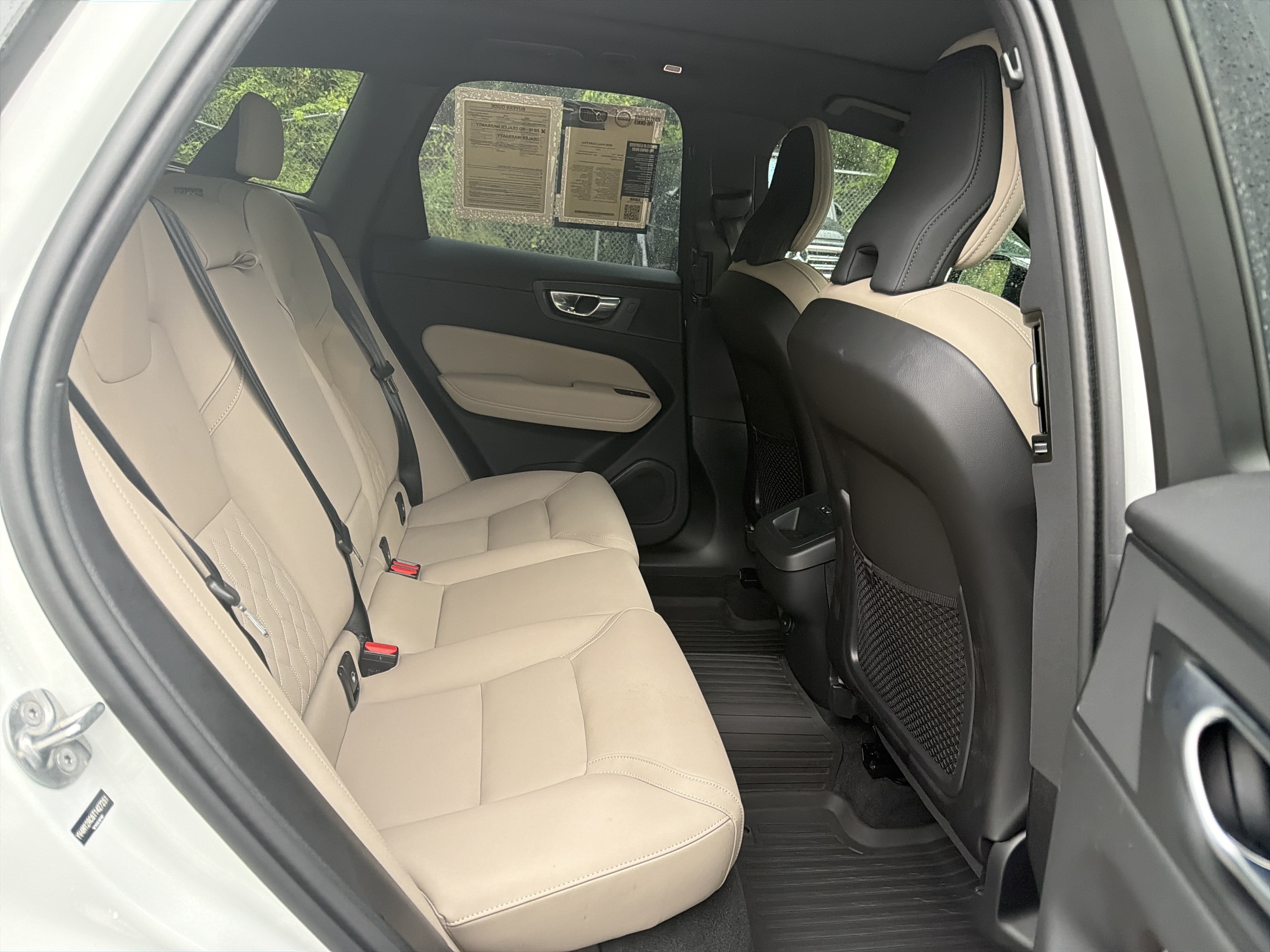 Used 2026 Volvo XC60 B5 Plus w/ Protection Package Premier AWD/4WD image 33