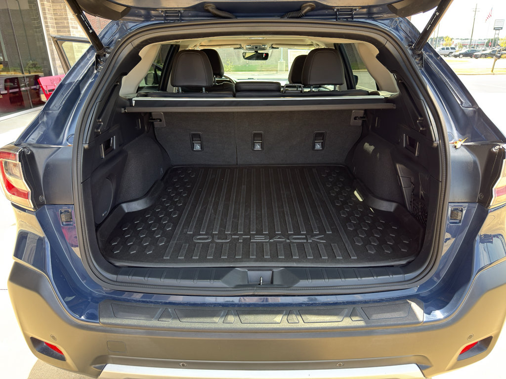 Used 2024 Subaru Outback Limited AWD/4WD image 19
