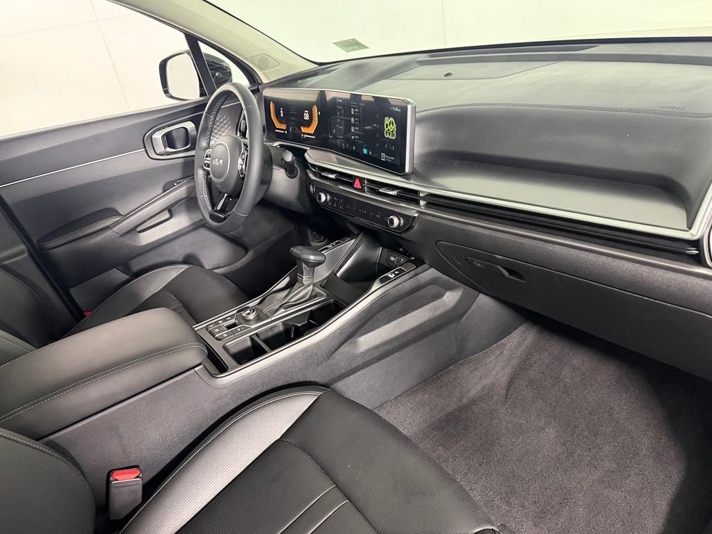 Used 2025 Kia Sorento EX w/ Panoramic Sunroof Package FWD image 18