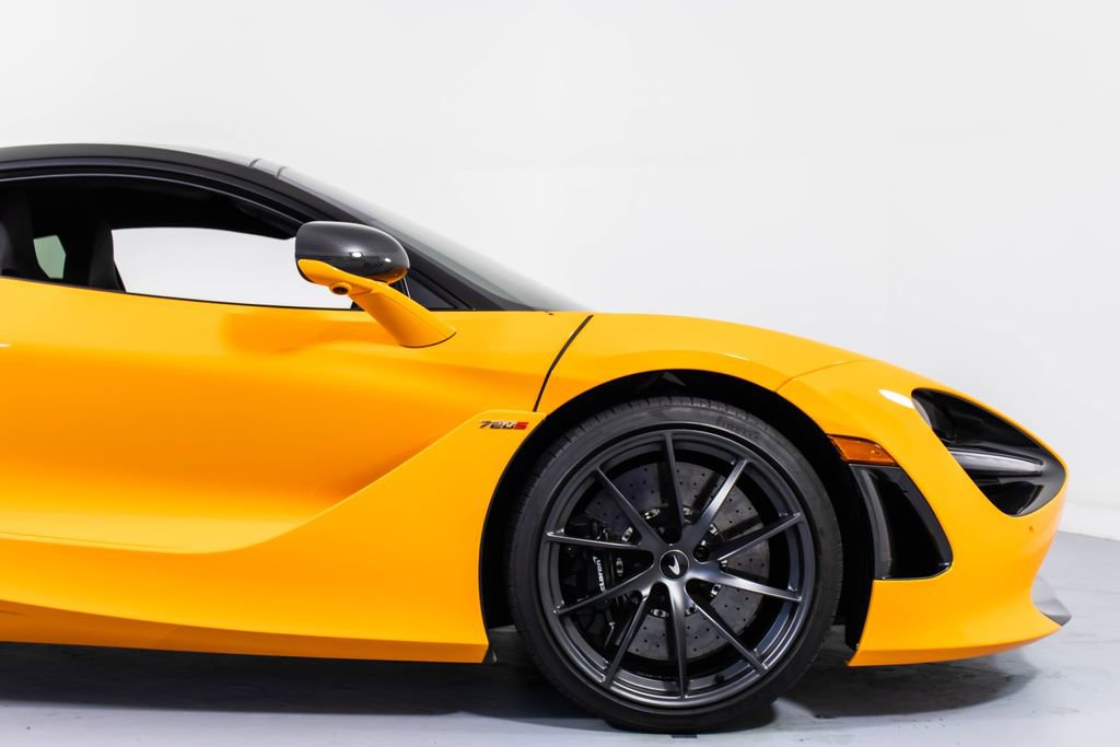 Used 2021 McLaren 720S Performance image 17