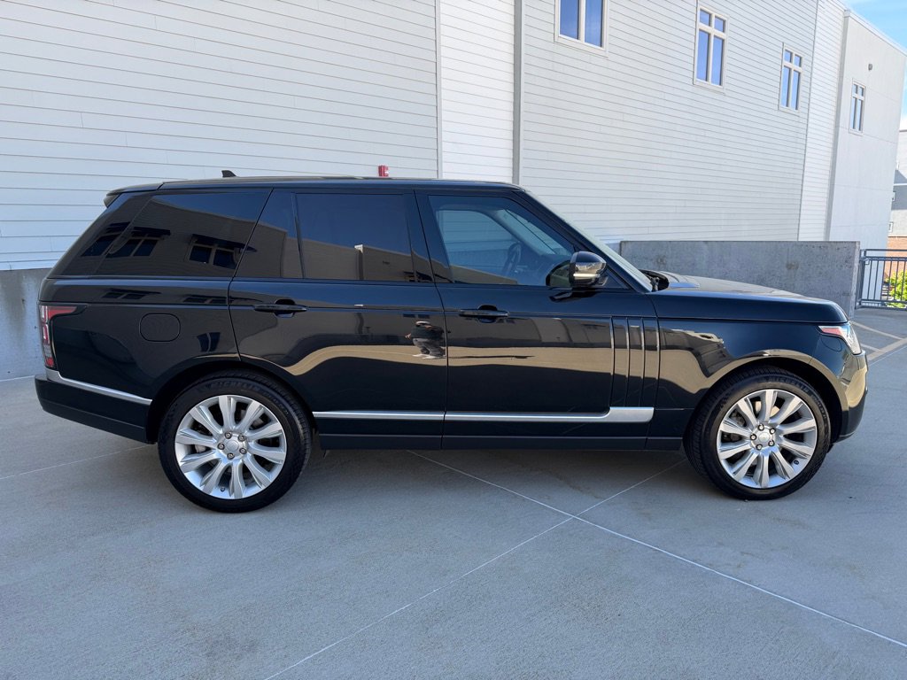 Used 2016 Land Rover Range Rover Supercharged AWD/4WD image 2